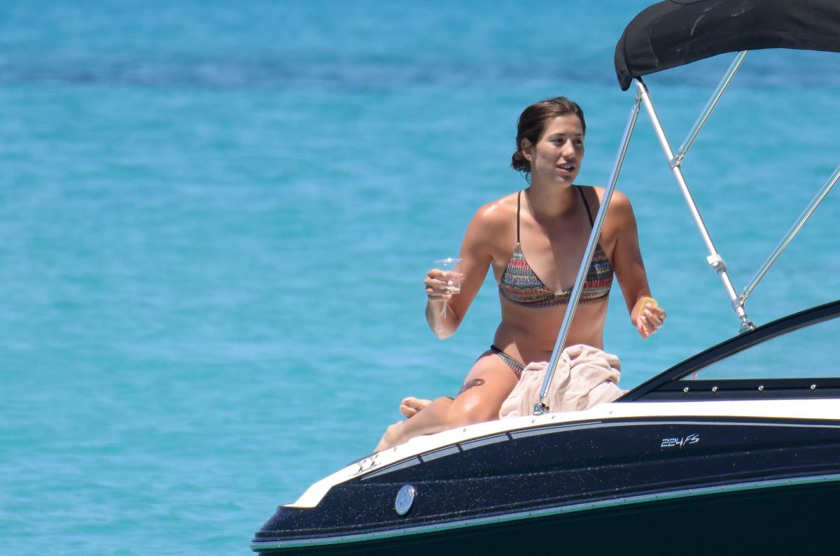 GARBINE MUGURUZA in Bikini at a Boat in Ibiza 06/08/2018.