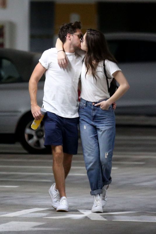 HAILEE STEINFELD and Niall Horan Kisses at Target in Los Angeles 08/15/2018