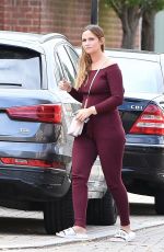 JACQUELINE JOSSA Shopping at Lakeside Shopping Centre in London 08/19/2018