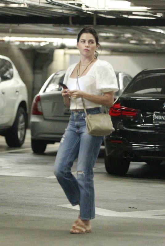 JENNA DEWAN in Jeans Out in Los Angeles 08/21/2018
