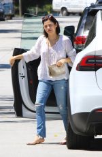JENNA DEWAN Out for Lunch with Friends in Los Angeles 08/13/2018