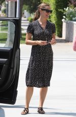JENNIFER GARNER at a Church in Pacific Palisades 08/12/2018
