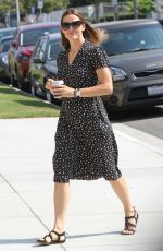 JENNIFER GARNER at a Church in Pacific Palisades 08/12/2018