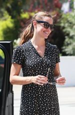 JENNIFER GARNER at a Church in Pacific Palisades 08/12/2018