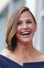 JENNIFER GARNER Honored with a Star on Hollywood Walk of Fame 08/20/2018