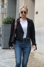 JENNIFER LAWRENCE and Cooke Maroney Out in Paris 08/09/2018