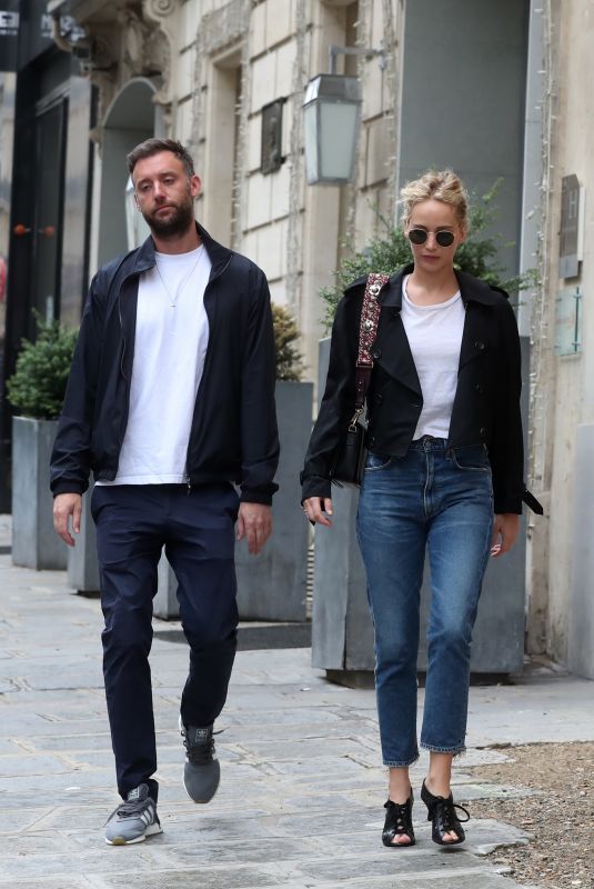 JENNIFER LAWRENCE and Cooke Maroney Out in Paris 08/09/2018