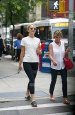 JENNIFER LAWRENCE Heading to Beauty Salon in New York 08/27/2018