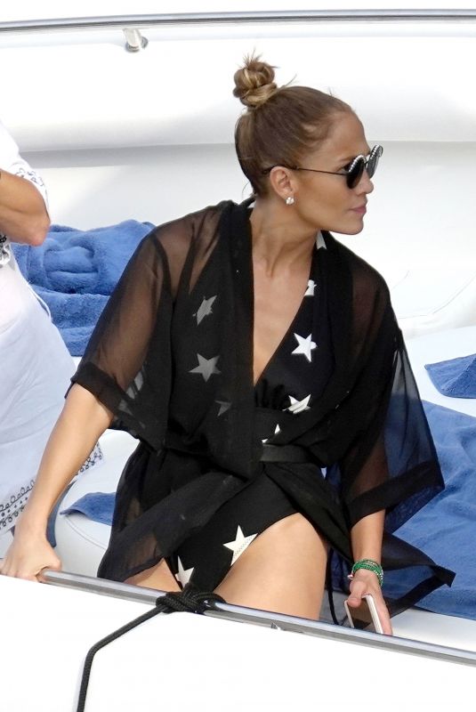 JENNIFER LOPEZ at a Boat Ride in Capri 08/08/2018