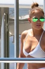 JENNIFER LOPEZ at a Yacht in Costiera Amalfitana Capri 08/07/2018