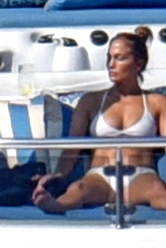 JENNIFER LOPEZ at a Yacht in Costiera Amalfitana Capri 08/07/2018