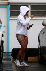 JENNIFER LOPEZ Leaves a Gym in Miami 08/25/2018