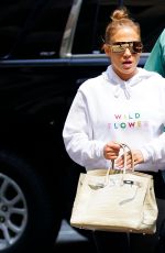 JENNIFER LOPEZ Out in New York 08/16/2018