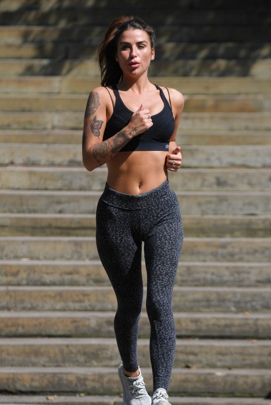 JENNY THOMPSON Working Out at a Park in Manchester 08/19/2018