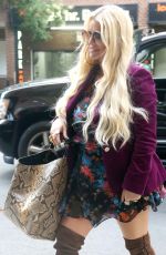 JESSICA SIMPSON Leaves Her Hotel in New York 07/30/2018