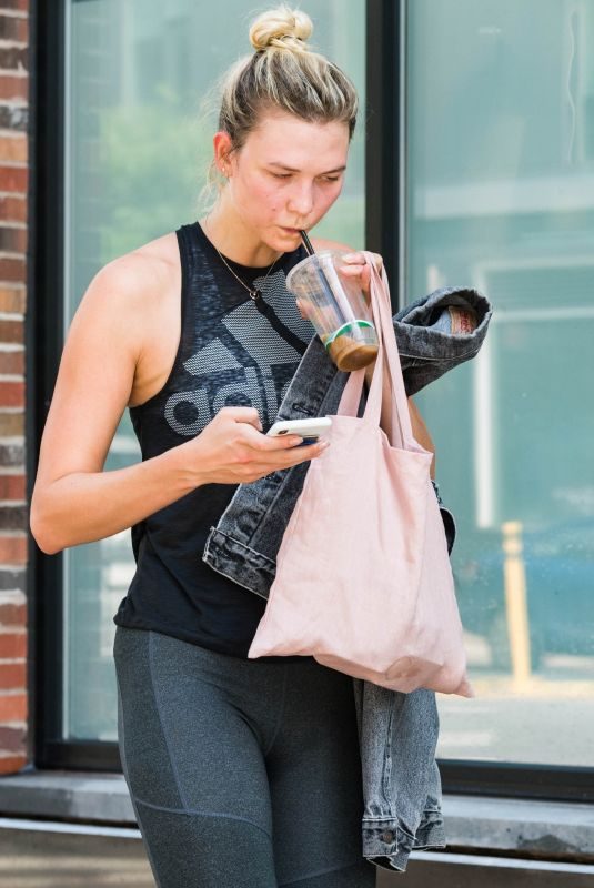 KARLIE KLOSS Leaves Gym in New York 08/14/2018