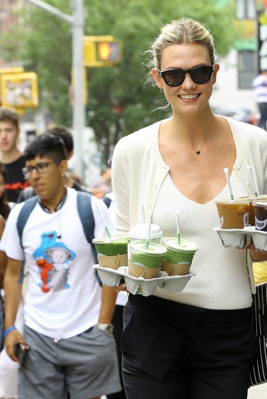 KARLIE KLOSS Out in New York 08/22/2018