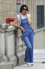 KATIE HOLMES Out and About in New York 08/13/2018
