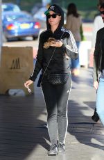 KATY PERRY Out Shopping on Oxford Street in Sydney 08/15/2018