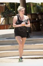 KESHA SEBERT on Vacationing in Mexico 08/14/2018