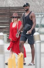 KHLOE KARDASHIAN on Vacation in Mexico 08/14/2018