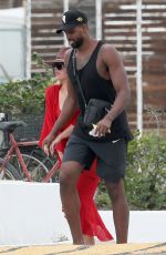KHLOE KARDASHIAN on Vacation in Mexico 08/14/2018
