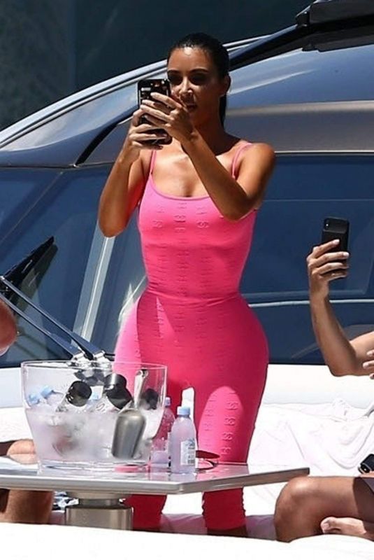 KIM KARDASHIAN in Tights at a Yacht in Miami 08/16/2018