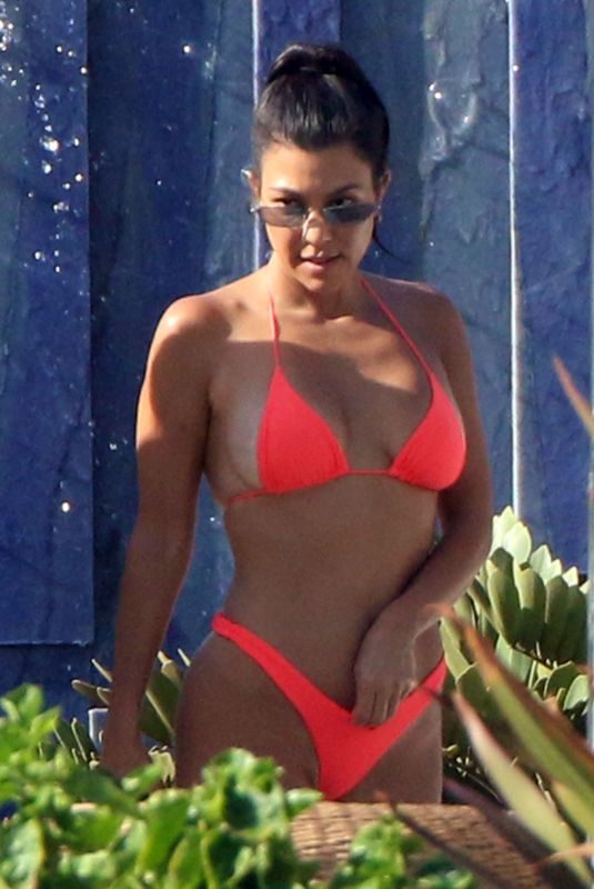 KOURTNEY KARDASHIAN in Bikini on Vacation in Cabo San Lucas 08/25/2018