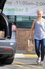 KRISTEN BELL Out Shopping in Los Feliz 08/24/2018
