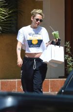 KRISTEN STEWAR Out and About in Los Angeles 08/24/2018