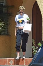 KRISTEN STEWAR Out and About in Los Angeles 08/24/2018