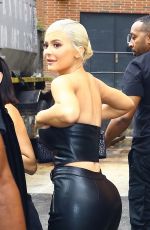 KYLIE JENNER Out in New York 08/20/2018