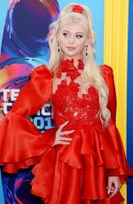 LOREN GRAY at 2018 Teen Choice Awards in Beverly Hills 08/12/2018