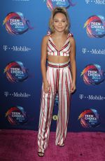 MADDIE ZIEGLER at 2018 Teen Choice Awards in Beverly Hills 08/12/2018