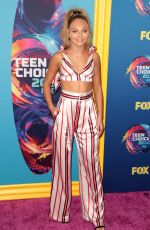 MADDIE ZIEGLER at 2018 Teen Choice Awards in Beverly Hills 08/12/2018