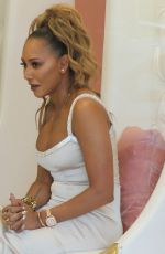 MELANIE BROWN at Rose Vi Nail Bar in Los Angeles 08/28/2018