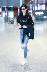 MING XI at Airport in Shanghai 08/27/2018