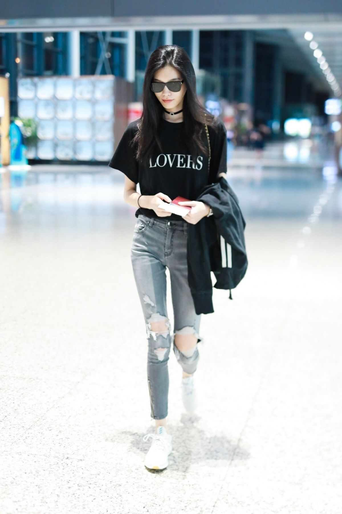 MING XI at Airport in Shanghai 08/27/2018 – HawtCelebs