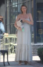 PAIGE BUTCHER Leaves a Hair Salon in West Hollywood 08/13/2018