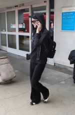 PARIS HILTON at Los Angeles International Airport 08/21/2018