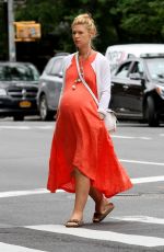 Pregnant CLAIRE DANES Out and About in New York 08/20/2018