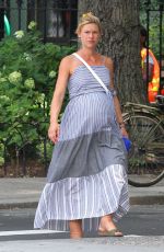 Pregnant CLAIRE DANES Out in New York 08/26/2018