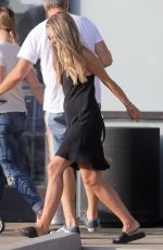 REBECCA GAYHEART Shopping at Trancas Country Market in Malibu 08/26/2018