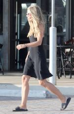 REBECCA GAYHEART Shopping at Trancas Country Market in Malibu 08/26/2018