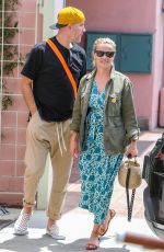 REESE WITHERSPOON and Jim Toth Out for Lunch in Los Angeles 08/05/2018