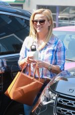 REESE WITHERSPOON in Denim Heading to Work in Santa Monica 08/04/2018