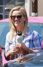 REESE WITHERSPOON in Denim Heading to Work in Santa Monica 08/04/2018