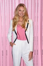 ROMEE STRIJD at Victoria