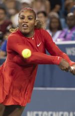 SERENA WILLIAMS at Western & Southern Open at Lindner Family Tennis Center in Mason 08/14/2018