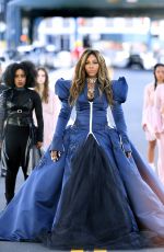 SERENA WILLIAMS on the Set of Commercial in New York 08/21/2018